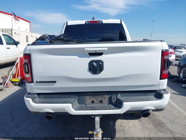 1C6RREJT2LN121713 RAM 1500 Laramie 4x2 5&#039;7 Box