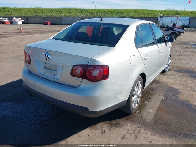 Продажа на аукционе авто 2010 Volkswagen Jetta Limited Edition, vin: 3VWAZ7AJ0AM092460, номер лота: 44470514