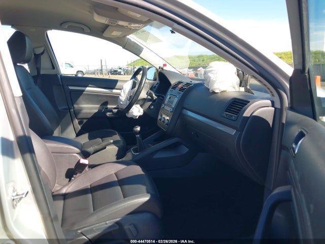 Продажа на аукционе авто 2010 Volkswagen Jetta Limited Edition, vin: 3VWAZ7AJ0AM092460, номер лота: 44470514