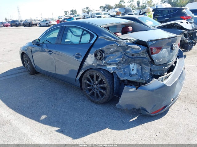 3MZBPACL1NM303130 Mazda Mazda3 Carbon Edition