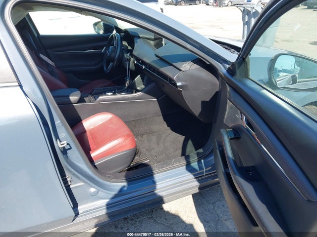 3MZBPACL1NM303130 Mazda Mazda3 Carbon Edition