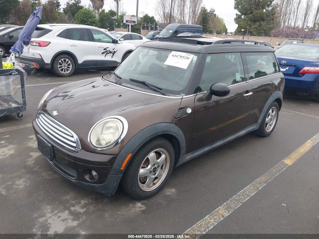 2009 MINI COOPER CLUBMAN WMWML33519TX50033 Photo 1