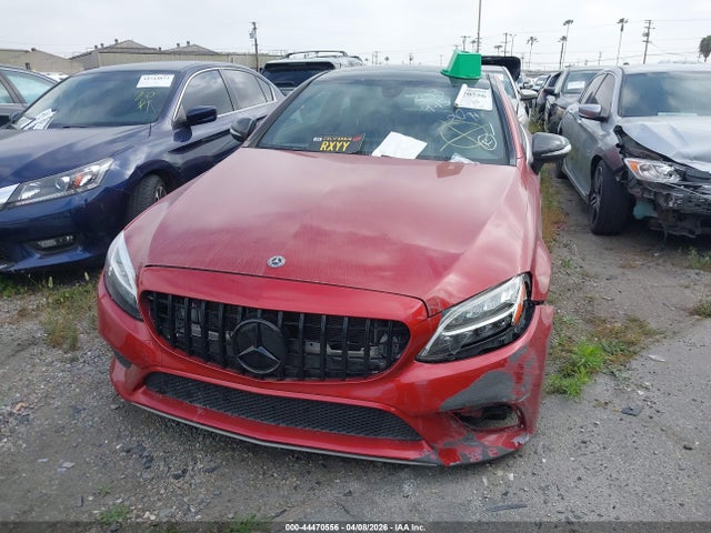 2019 Mercedes-benz C 300 მანქანა იყიდება აუქციონზე, vin: WDDWJ8DB8KF862034, აუქციონის ნომერი: 44470556