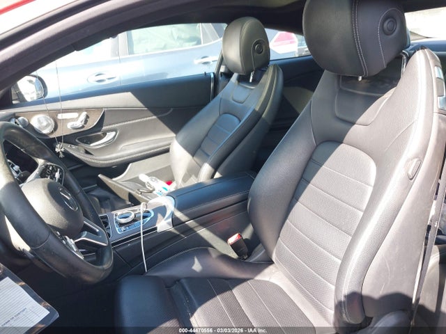 2019 Mercedes-benz C 300 მანქანა იყიდება აუქციონზე, vin: WDDWJ8DB8KF862034, აუქციონის ნომერი: 44470556