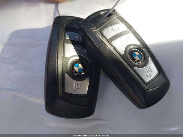 Продажа на аукционе авто 2012 Bmw 528i, vin: WBAXG5C5XCDW24820, номер лота: 44470558