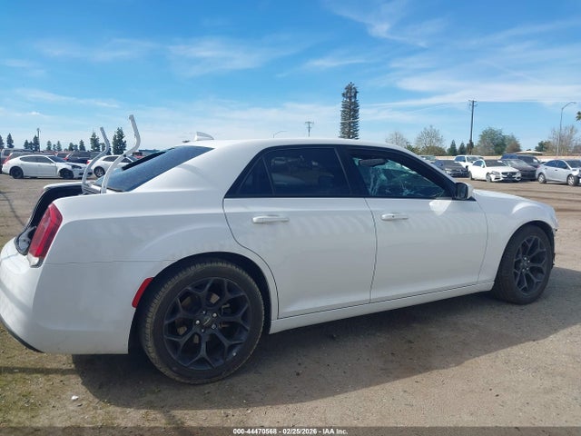 Aukcja sprzedaży 2020 Chrysler 300 300s, vin: 2C3CCABG2LH158526, numer aukcji: 44470568