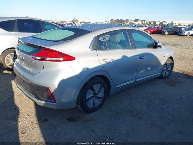 KMHC75LC0LU195893 Hyundai Ioniq Hybrid Se
