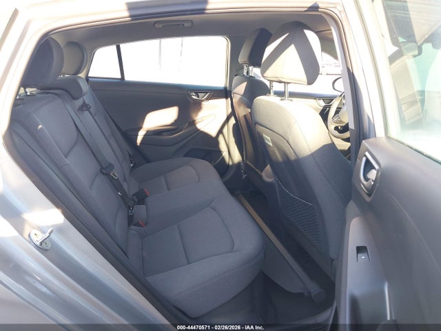 KMHC75LC0LU195893 Hyundai Ioniq Hybrid Se