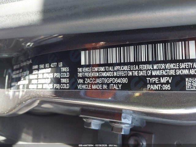 ZACCJABT9GPD64090 Jeep Renegade Latitude