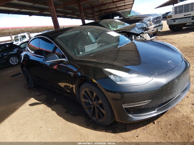 Продажа на аукционе авто 2019 Tesla Model 3, vin: 5YJ3E1EA5KF394766, номер лота: 44470613