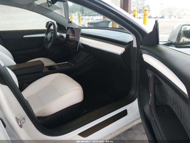 5YJ3E1EB0NF269784 Tesla Model 3 Long Range Dual Motor All-wheel Drive