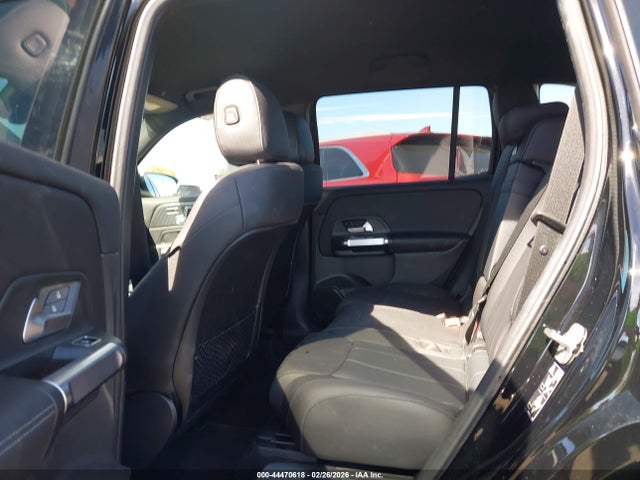 W1N4M4GB0SW407412 Mercedes-Benz GLB 250