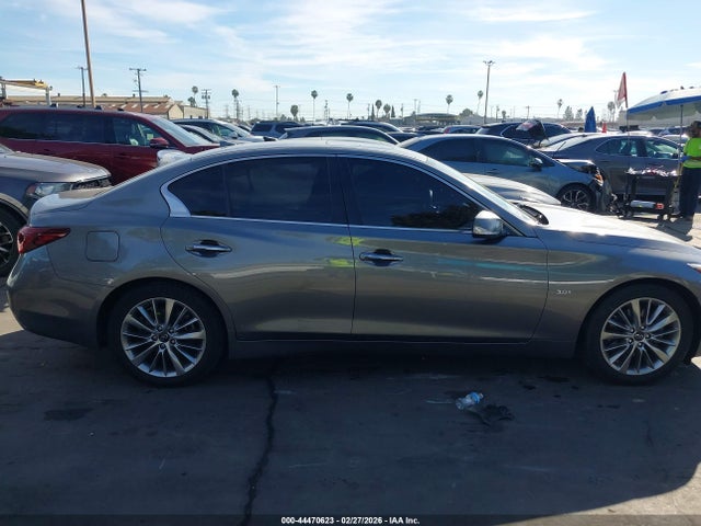 44470623 :رقم المزاد ، JN1EV7AP1LM205290 vin ، 2020 Infiniti Q50 Luxe مزاد بيع