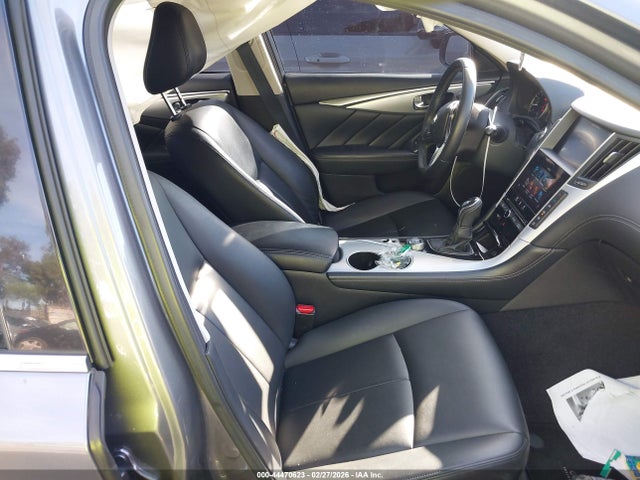 44470623 :رقم المزاد ، JN1EV7AP1LM205290 vin ، 2020 Infiniti Q50 Luxe مزاد بيع
