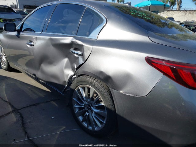 44470623 :رقم المزاد ، JN1EV7AP1LM205290 vin ، 2020 Infiniti Q50 Luxe مزاد بيع