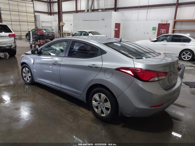Продажа на аукционе авто 2016 Hyundai Elantra Se, vin: KMHDH4AE0GU542886, номер лота: 44470635