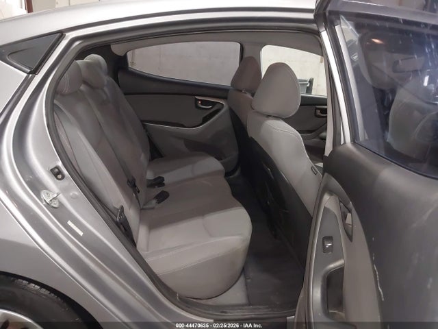 Продажа на аукционе авто 2016 Hyundai Elantra Se, vin: KMHDH4AE0GU542886, номер лота: 44470635
