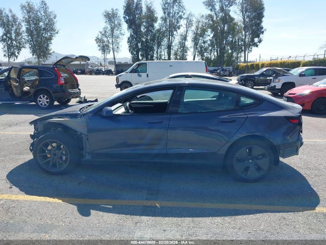 44470680 :رقم المزاد ، 5YJ3E1EA7PF679976 vin ، 2023 Tesla Model 3 Rear-wheel Drive مزاد بيع