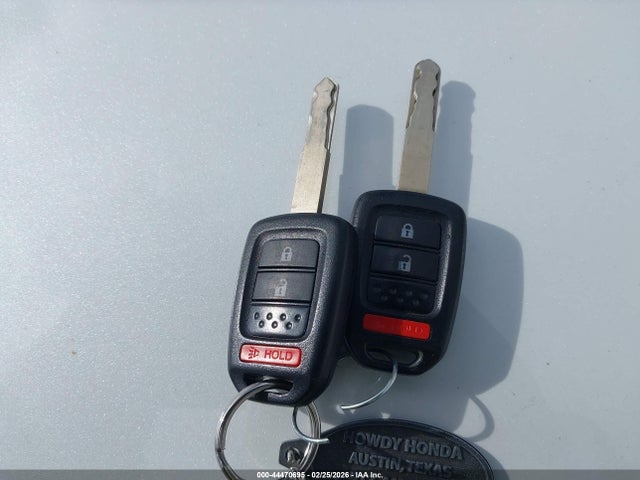 JHMGK5H59HS002592 Honda FIT LX