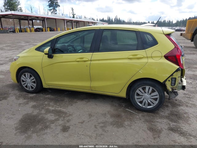 JHMGK5H59HS002592 Honda FIT LX