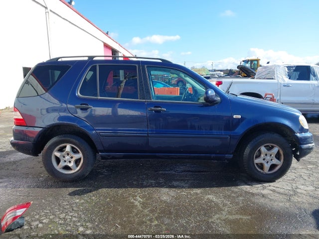 2000 Mercedes-benz Ml 320 მანქანა იყიდება აუქციონზე, vin: 4JGAB54E6YA211724, აუქციონის ნომერი: 44470701