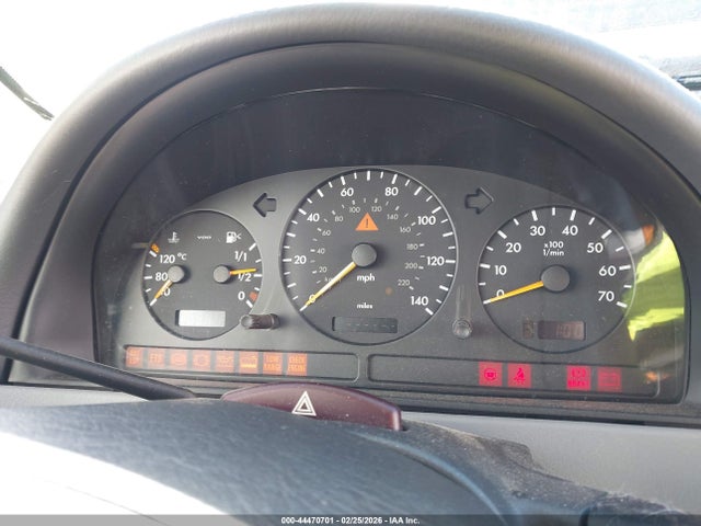 2000 Mercedes-benz Ml 320 მანქანა იყიდება აუქციონზე, vin: 4JGAB54E6YA211724, აუქციონის ნომერი: 44470701
