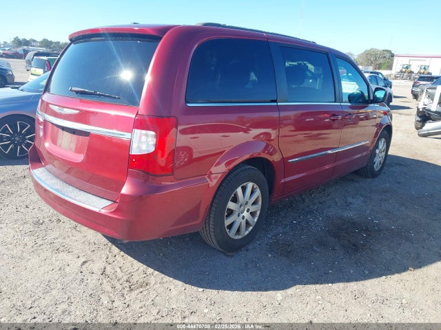 44470708 :رقم المزاد ، 2C4RC1BG4FR638412 vin ، 2015 Chrysler Town & Country Touring مزاد بيع