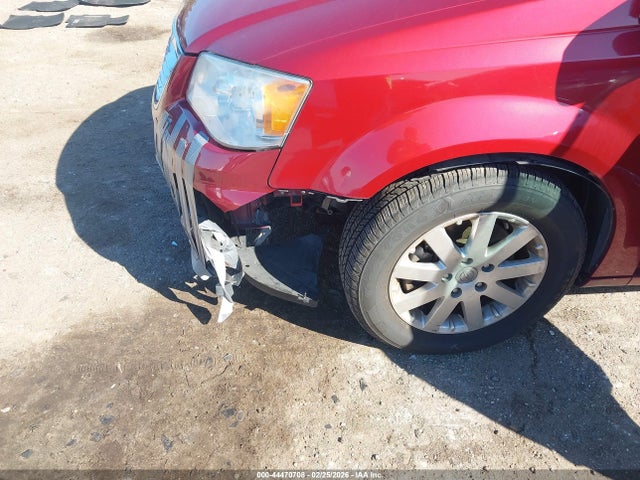44470708 :رقم المزاد ، 2C4RC1BG4FR638412 vin ، 2015 Chrysler Town & Country Touring مزاد بيع