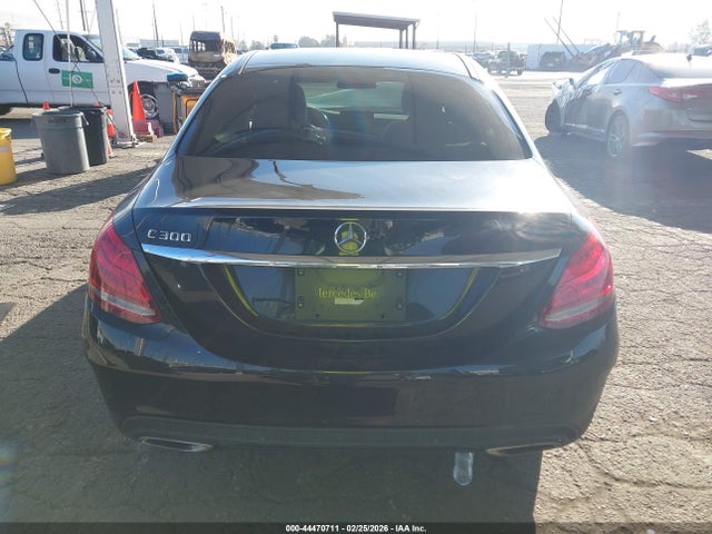 55SWF4JB1FU048163 Mercedes-Benz C 300 Sport