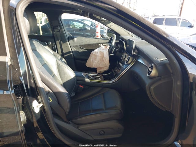 55SWF4JB1FU048163 Mercedes-Benz C 300 Sport