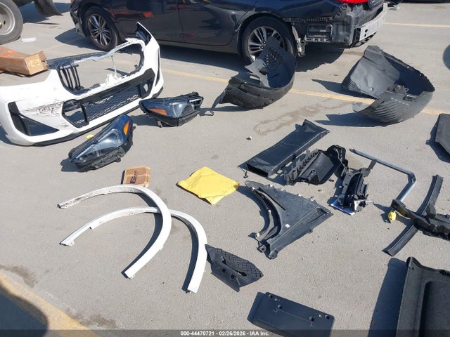WBX13EF00R5Y28780 BMW X1 M35i