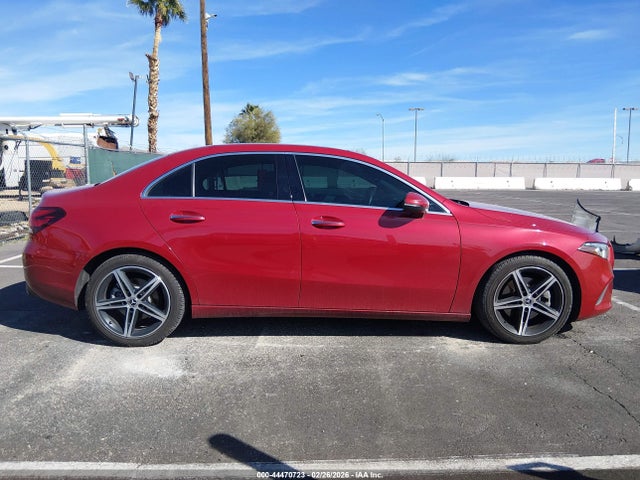 W1K3G4EBXMJ276007 Mercedes-Benz A 220
