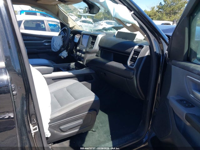 2020 RAM 1500 1C6RREBT6LN128906 Photo 4