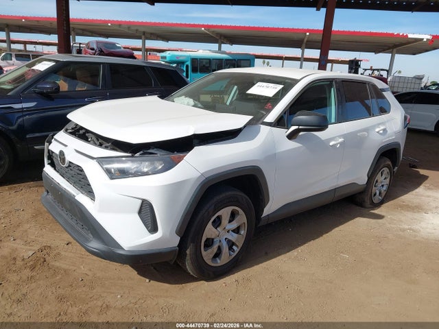 Toyota RAV4 LE 2022 2T3H1RFV7NW195136 Image 2