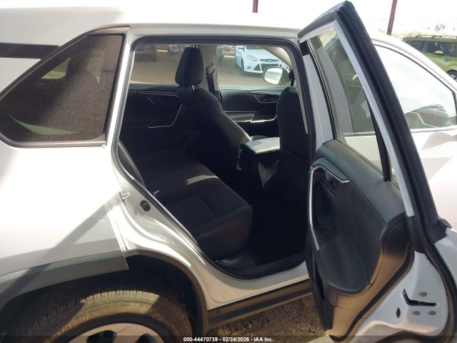 Toyota RAV4 LE 2022 2T3H1RFV7NW195136 Image 8