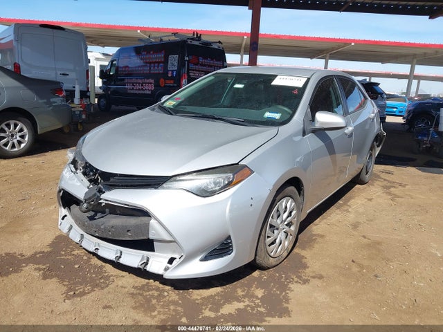 Toyota COROLLA LE 2017 5YFBURHE2HP654968 Image 2