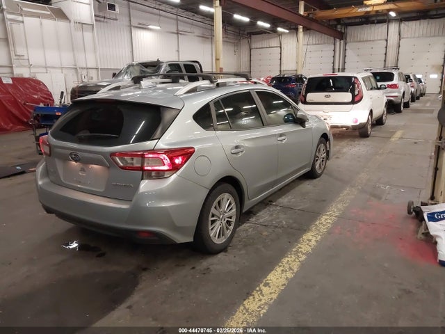 4S3GTAB64J3730247 Subaru Impreza 2.0i Premium