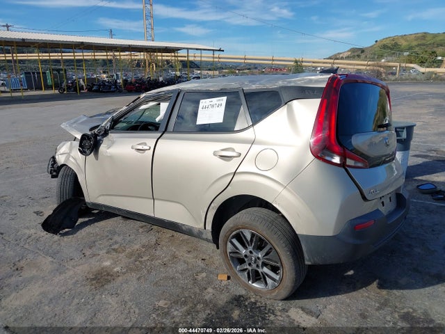 KIA SOUL EX 2020 KNDJ33AU2L7108582 Image 3