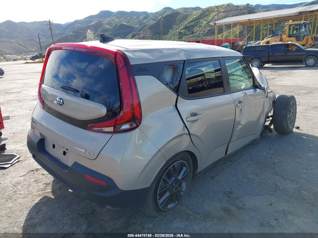 KIA SOUL EX 2020 KNDJ33AU2L7108582 Image 4