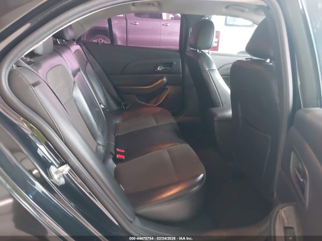 1G11C5SL4FF335843 Chevrolet MALIBU 1LT