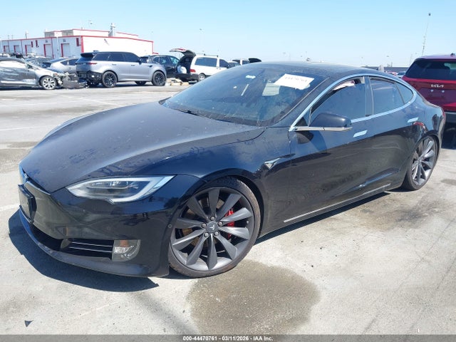 Tesla MODEL S 2017 5YJSA1E43HF213285 Image 2
