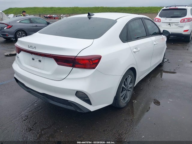 2023 KIA FORTE 3KPF24AD1PE605188 Photo 3