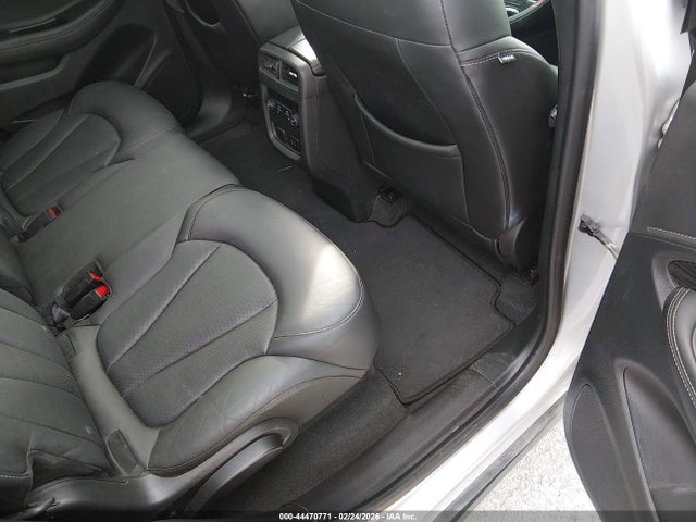 44470771 :رقم المزاد ، LRBFXESX8GD174946 vin ، 2016 Buick Envision Premium I مزاد بيع