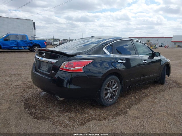 1N4AL3AP3FC578681 Nissan Altima 2.5 S
