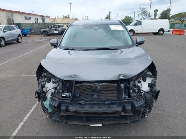 5N1BT3BA1NC691368 Nissan Rogue Sv Fwd