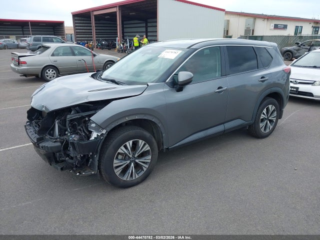 5N1BT3BA1NC691368 Nissan Rogue Sv Fwd