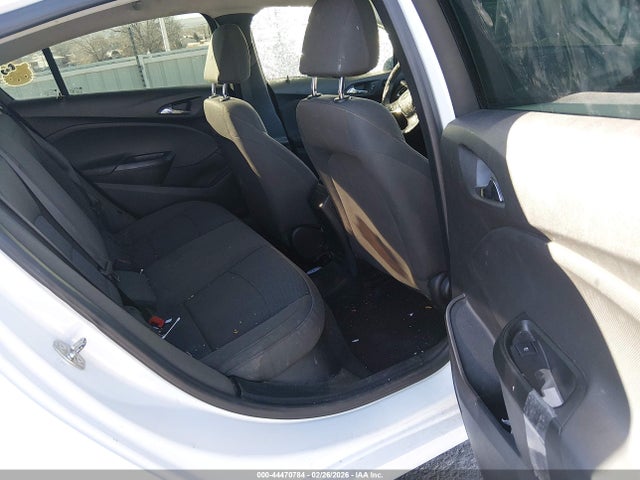 1G1BJ5SM1K7106074 Chevrolet Cruze Diesel