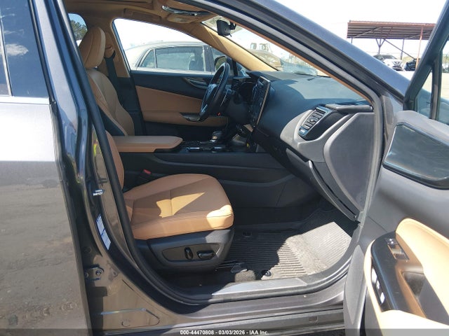 44470808 :رقم المزاد ، 2T2GGCEZ7NC005885 vin ، 2022 Lexus Nx 350 Premium مزاد بيع