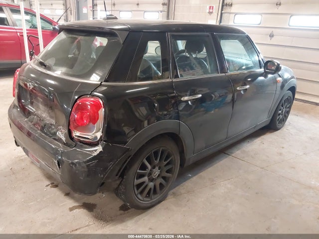 2016 MINI HARDTOP WMWXU1C54G2D08108 Photo 3