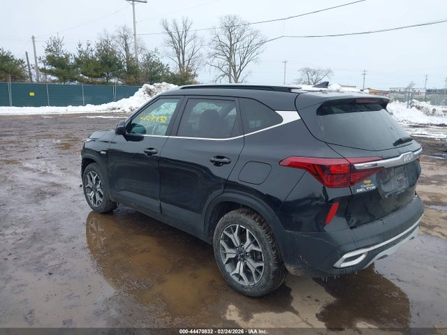 2023 KIA SELTOS KNDERCAA3P7378111 Photo 2